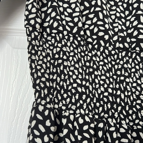 She‎ & Sky Black and Cream Polka Dot Dress - Picture 3 of 8